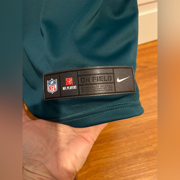 Carson Wentz Philadelphia Eagles 🦅 jersey - Picture 10 of 11
